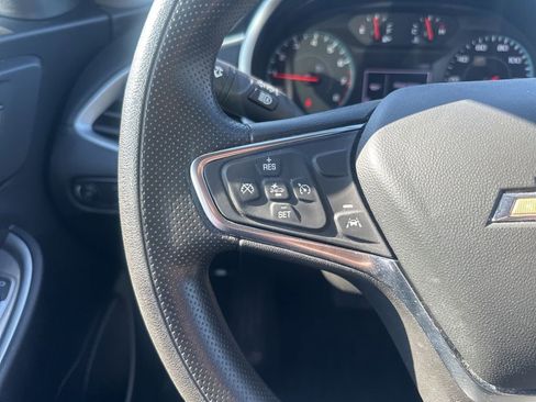 Used 2024 Chevrolet Malibu LT image 29