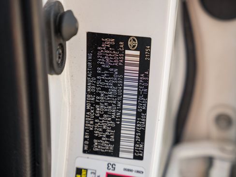 Used 2020 Toyota Camry TRD FWD image 35
