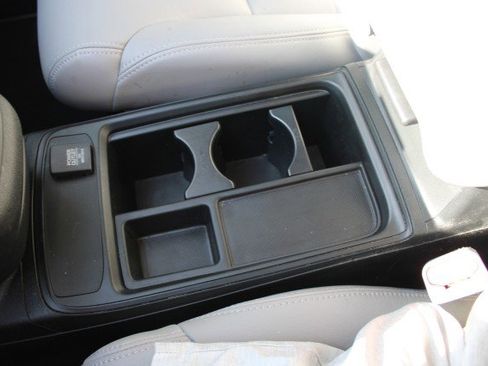 Used 2015 Honda CR-V LX image 34