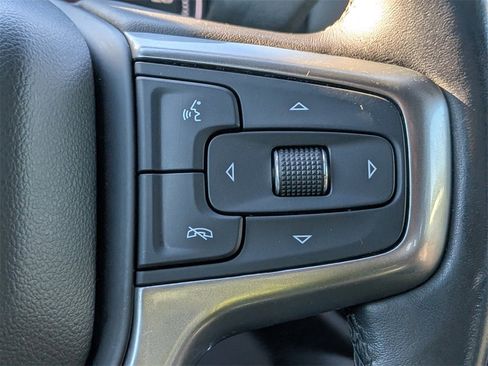 Used 2020 Chevrolet Silverado 1500 RST image 25