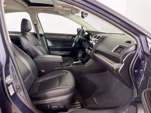 Used 2016 Subaru Legacy 2.5i Limited AWD/4WD image 28