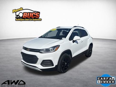 Used 2022 Chevrolet Trax LT w/ Driver Confidence Package AWD/4WD image 1