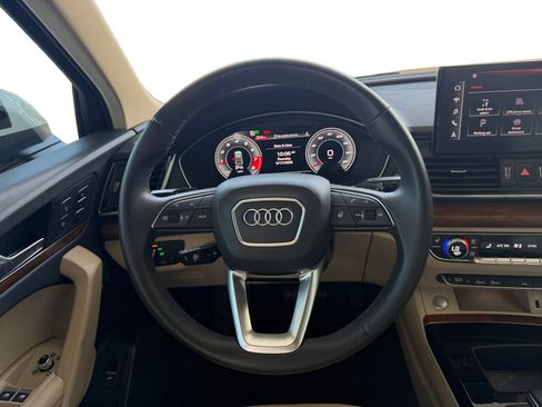 Used 2021 Audi Q5 Prestige w/ Premium Plus Package AWD/4WD image 13
