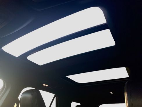 Used 2018 Ford Explorer Limited w/ Equipment Group 301A image 22