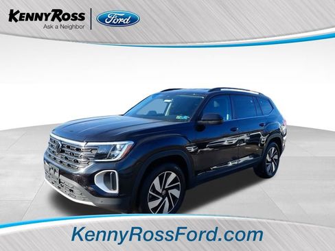 Used 2025 Volkswagen Atlas SE image 1