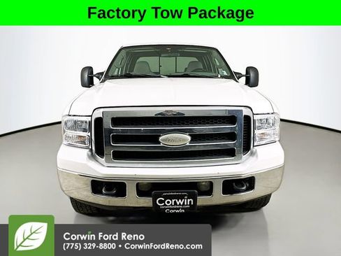 Used 2005 Ford F250 Lariat image 2