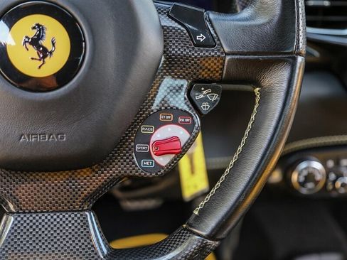 Used 2013 Ferrari 458 Spider RWD image 38