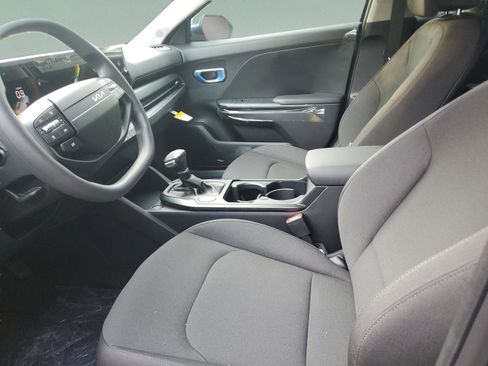 New 2026 Kia K4 LXS image 18