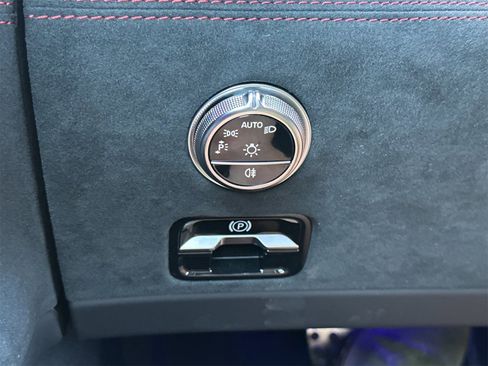 New 2025 Mercedes-Benz SL 63 AMG S e Performance 4MATIC image 30