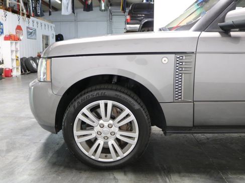 Used 2011 Land Rover Range Rover Supercharged AWD/4WD image 26