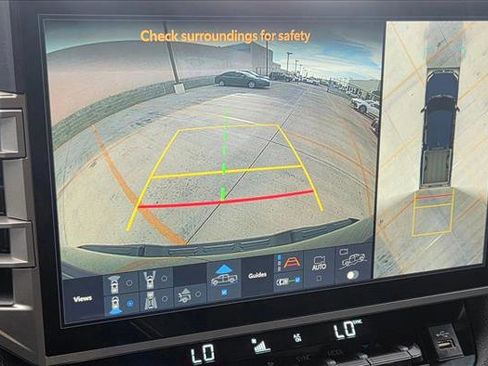 Used 2025 Toyota Tundra Limited image 12