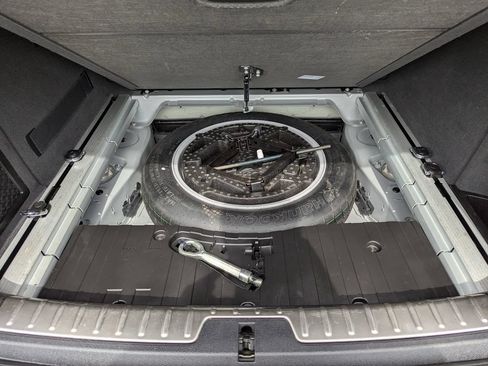 Used 2018 BMW X6 M AWD/4WD image 43