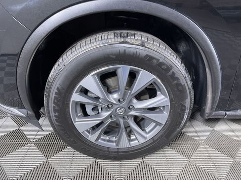Used 2018 Nissan Murano SV image 25