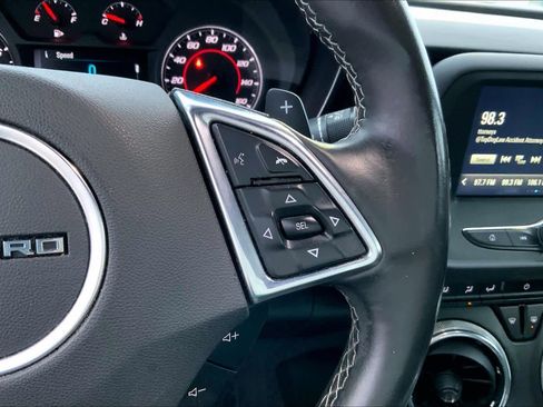 Used 2017 Chevrolet Camaro LT image 21