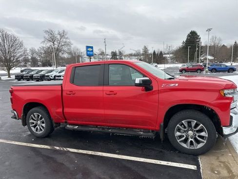 Used 2021 Chevrolet Silverado 1500 LT w/ All Star Edition Plus image 9