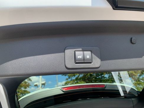 New 2025 Nissan Murano SL w/ Cargo Package image 6