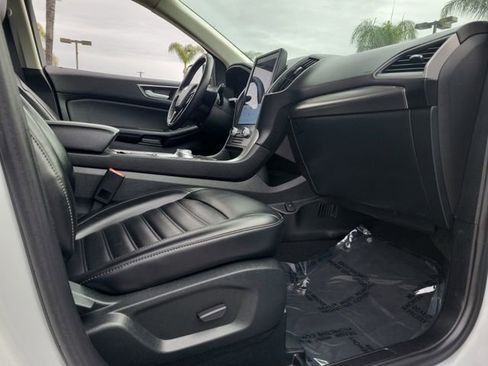 Certified 2022 Ford Edge SEL image 23