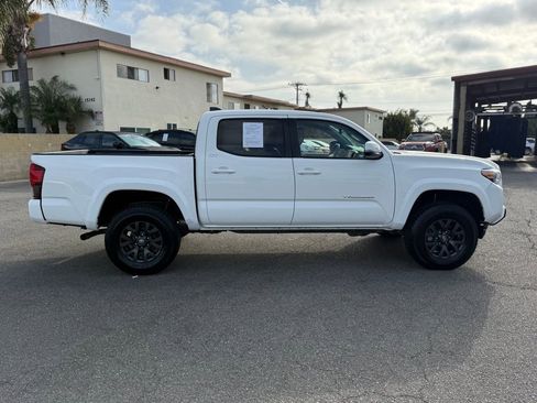 Certified 2022 Toyota Tacoma SR5 w/ Technology Package image 13