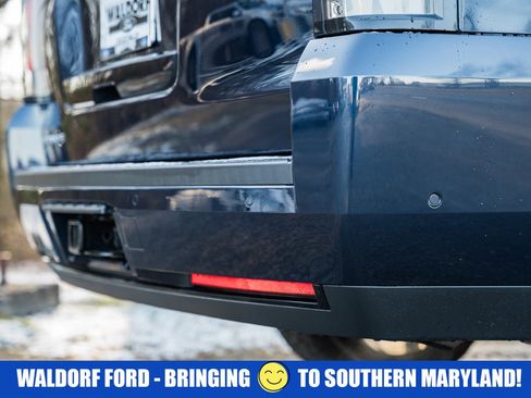 Used 2019 Cadillac Escalade ESV Luxury image 7