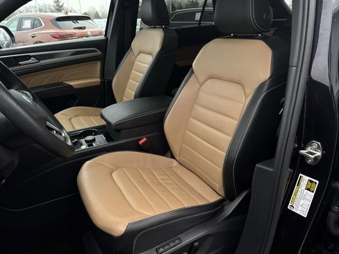 Certified 2023 Volkswagen Atlas Cross Sport SEL Premium R-Line image 20