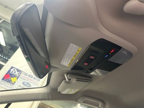 Certified 2023 Subaru Crosstrek 2.5i Limited image 23