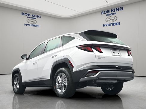 New 2026 Hyundai Tucson SE AWD/4WD image 12