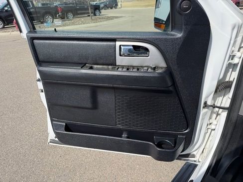 Used 2017 Ford Expedition EL Limited image 21