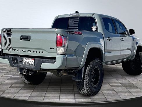 Used 2023 Toyota Tacoma TRD Off-Road image 14