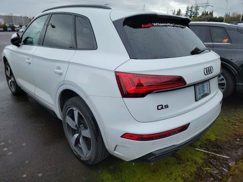 Certified 2024 Audi Q5 2.0T Premium Plus image 3