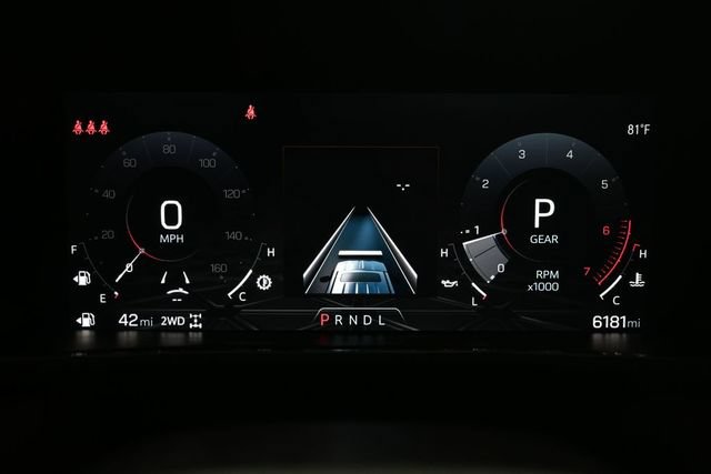 Certified 2026 GMC Canyon Denali AWD/4WD image 9