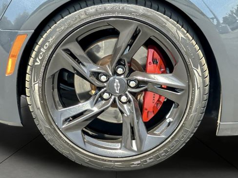 Used 2021 Chevrolet Camaro SS RWD image 24
