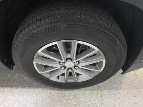 Used 2024 Chevrolet Traverse LT w/ LPO, Floor Liner Package AWD/4WD image 28