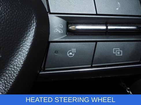 Used 2025 Chevrolet Traverse LT w/ Midnight/Sport Edition AWD/4WD image 15