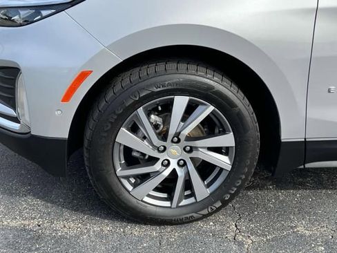 Used 2022 Chevrolet Equinox Premier AWD/4WD image 26