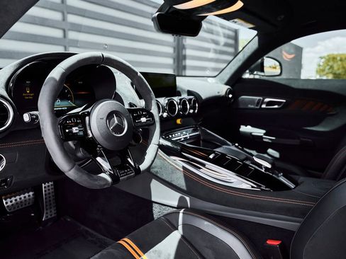 Used 2021 Mercedes-Benz AMG GT Black Series w/ Keyless-Go Package image 2