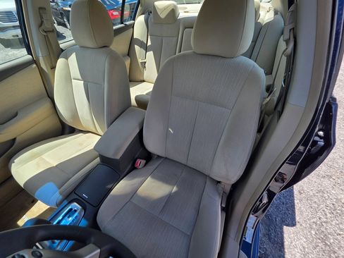 Used 2010 Nissan Altima 2.5 S FWD image 11