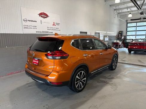 Certified 2017 Nissan Rogue SL w/ SL Premium Package AWD/4WD image 3