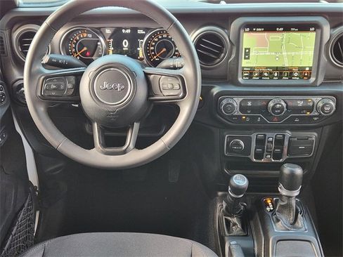 Certified 2023 Jeep Gladiator Sport image 24