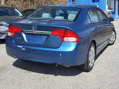 Used 2010 Honda Civic LX image 4