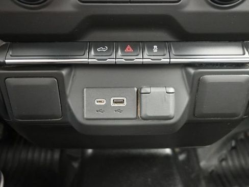 Used 2021 Chevrolet Silverado 1500 W/T w/ WT Fleet Convenience Package AWD/4WD image 23