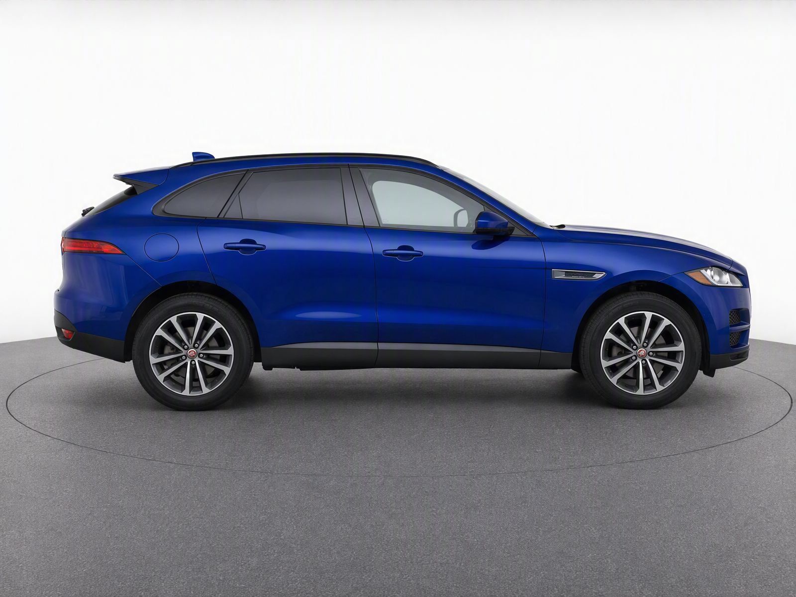 Used 2018 Jaguar F-PACE Premium AWD/4WD image 8