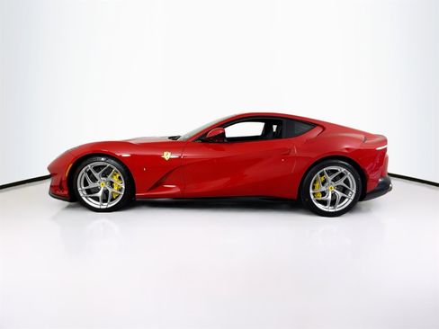 Certified 2019 Ferrari 812 Superfast image 4