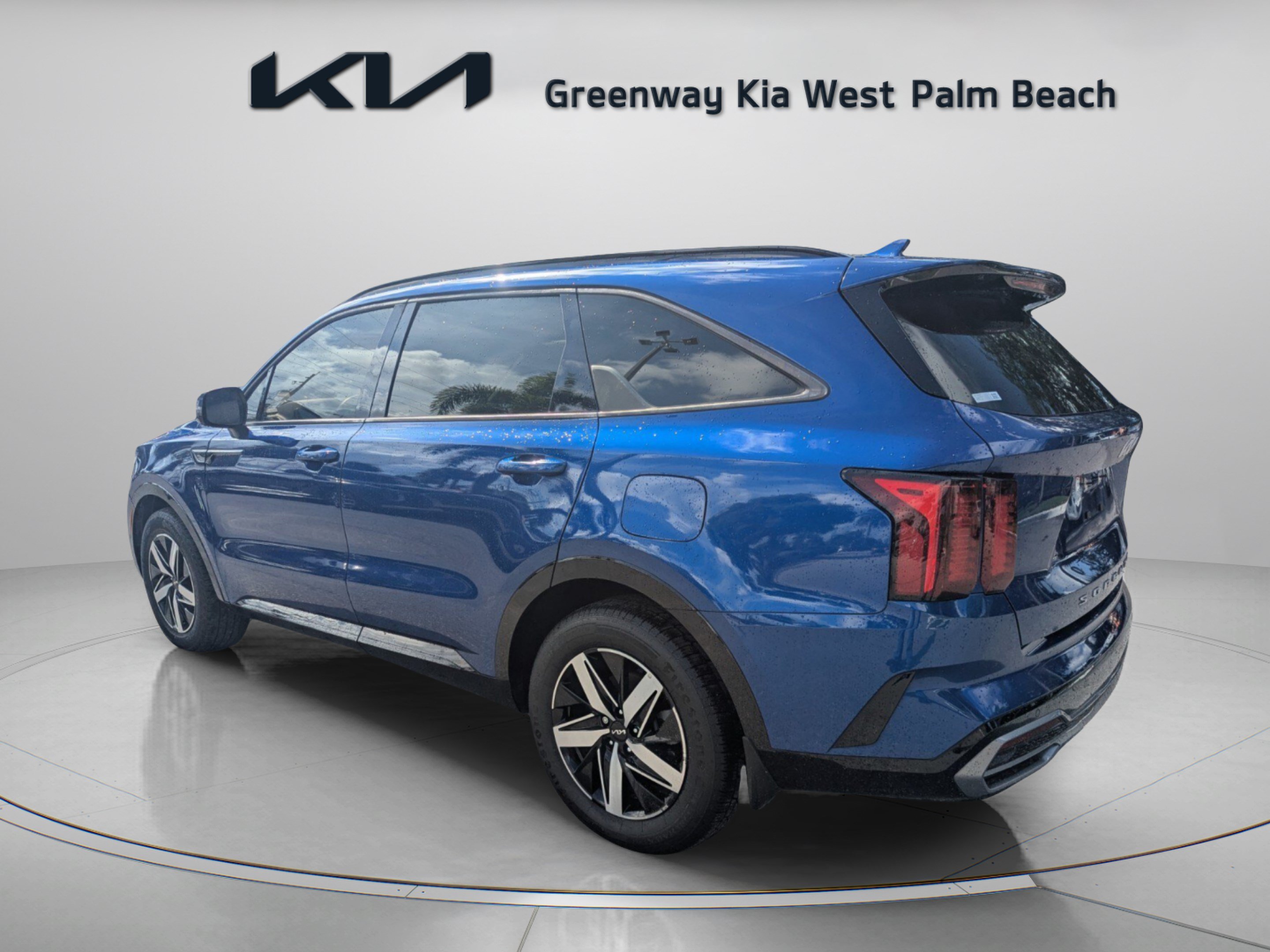 Used 2022 Kia Sorento S FWD image 5