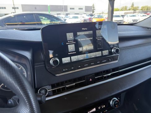 Used 2024 Mitsubishi Outlander SE FWD image 21