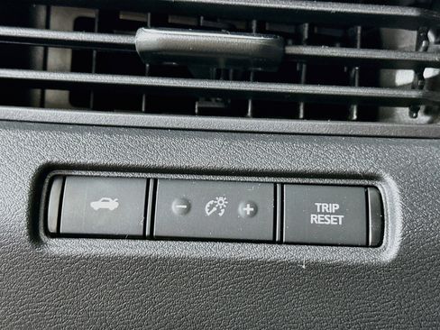 Used 2022 Nissan Altima 2.5 SV FWD image 17