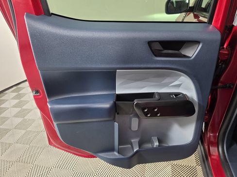 Used 2022 Ford Maverick Lariat w/ Lariat Luxury Package FWD image 30