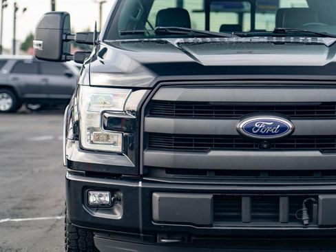 Used 2016 Ford F150 Lariat w/ Equipment Group 502A Luxury AWD/4WD image 6