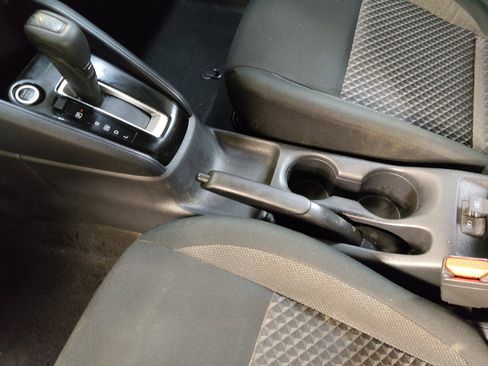 Used 2020 Nissan Versa S FWD image 26