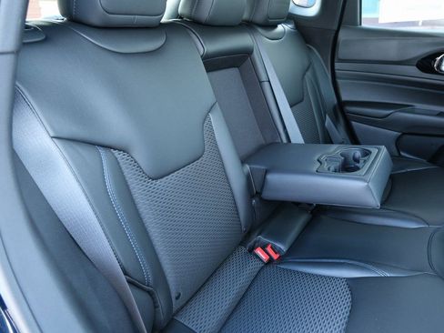 New 2026 Jeep Compass Latitude AWD/4WD image 28
