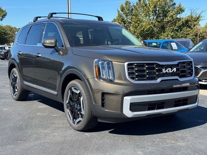 New 2025 Kia Telluride S